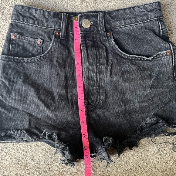 Zara High Waisted Shorts 0 - Picture 6 of 6